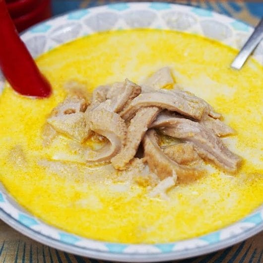 CIORBĂ DE BURTĂ REȚETĂ