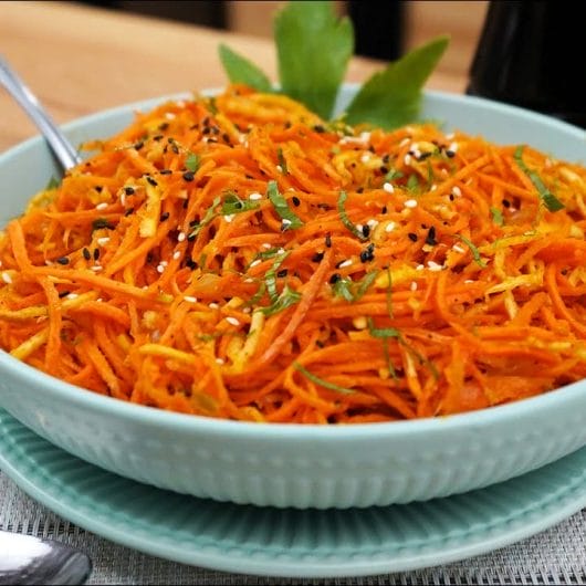 Salată de Morcov cu Țelină ca-n Moldova