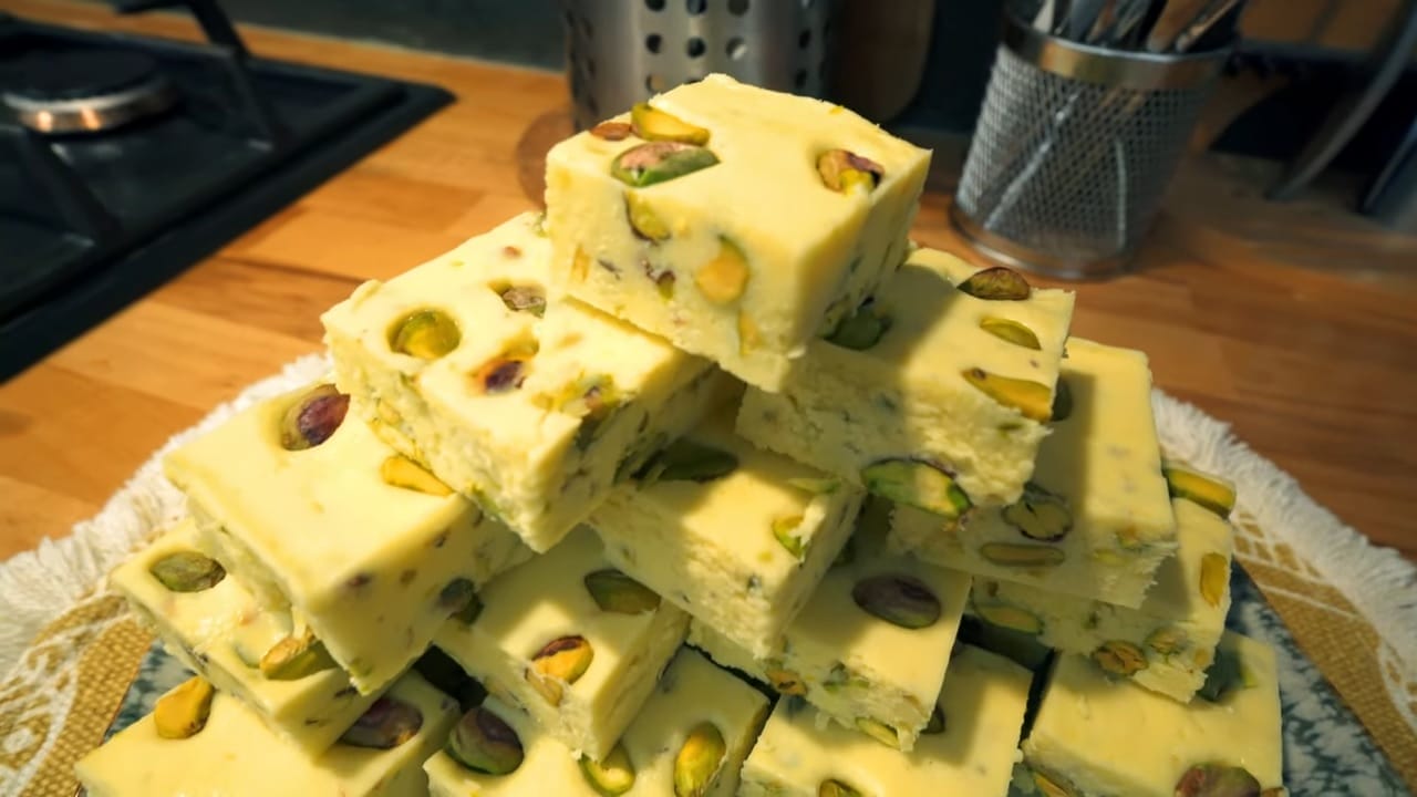 Ciocolată albă de casă cu Fistic