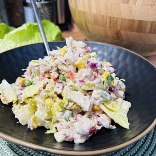 Salată cu ton